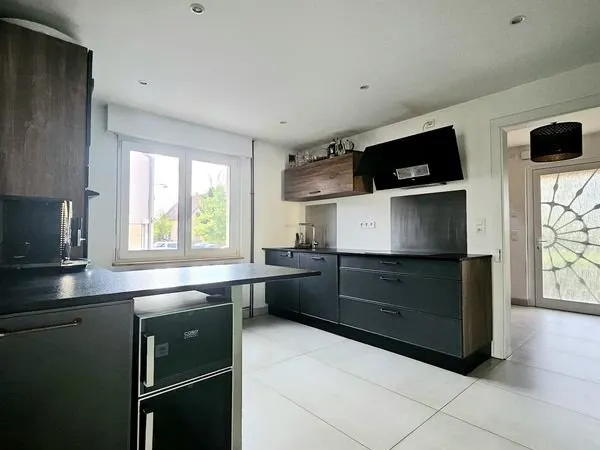 Maison individuelle sur terrain constructible de 14,75 ares