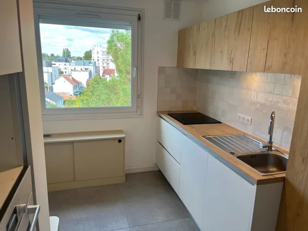 Appartement rénové de type 3 et lumineux d'une surface de 69m² proche Tortière