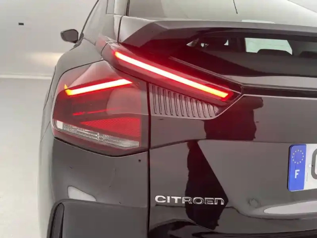 Citroën C4 e- 136 ch automatique — photo 24