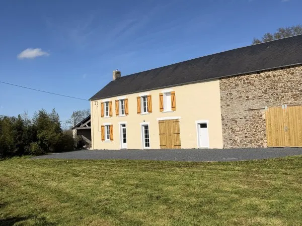 LOCATION MAISON 3 CHAMBRES ENTIEREMENT RENOVEE