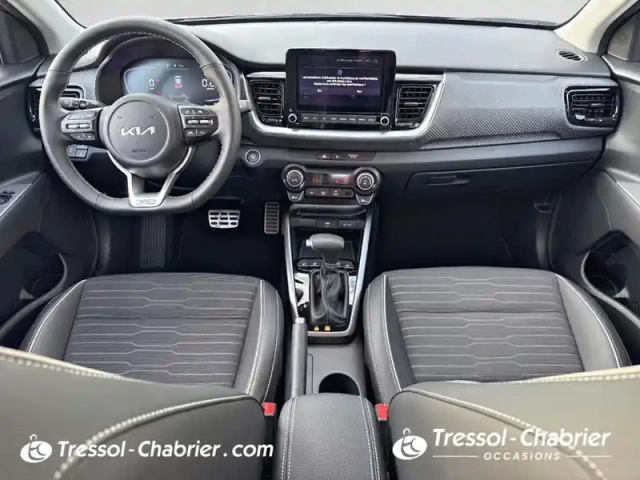 Kia Stonic 1.0 t-gdi 100 ch dct7 gt-line — photo 10