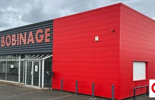 Local d'activité 600 m²