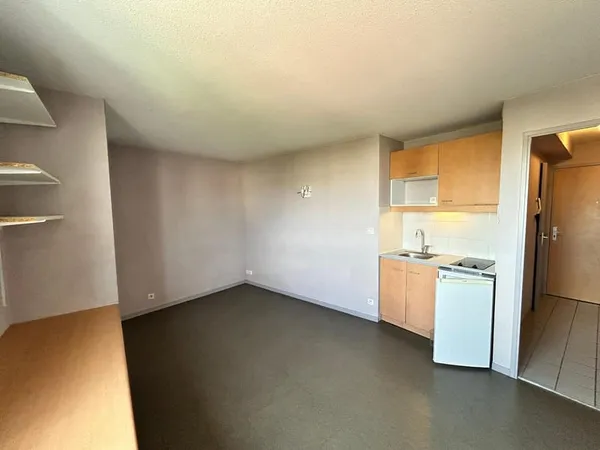 Studio 1 pièce 21 m²