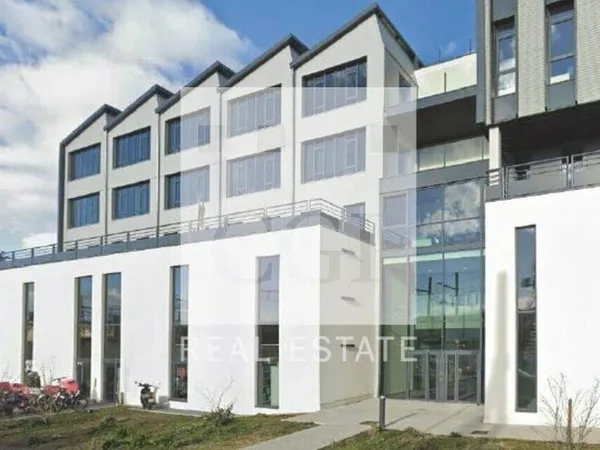Local d'activité 408 m²
