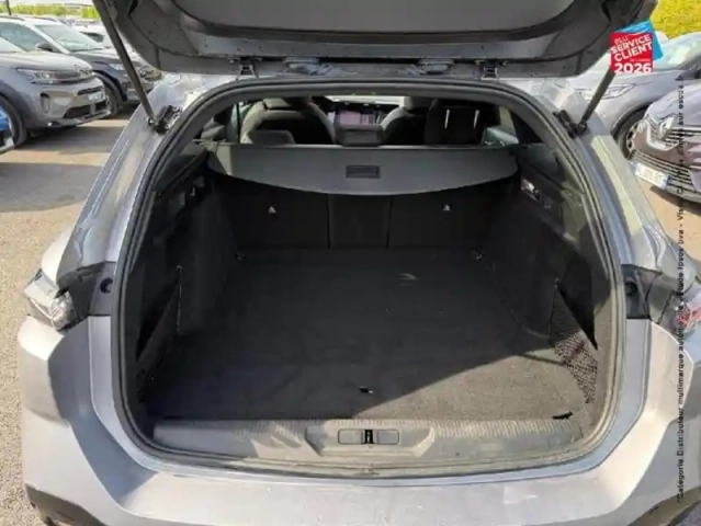 Peugeot 308 sw phev 180ch gt e-eat8 — photo 14