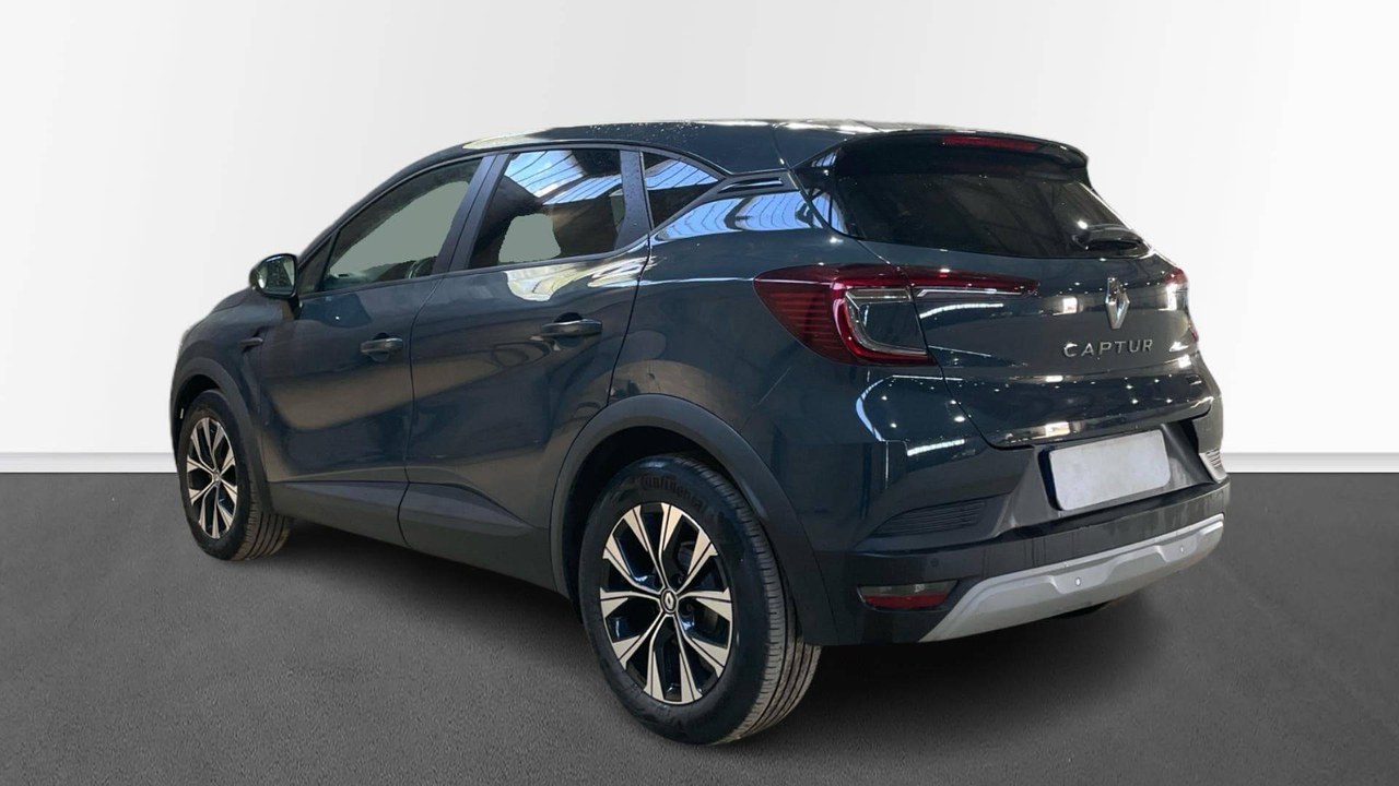 Renault Captur E-Tech full hybrid 145 — photo 3