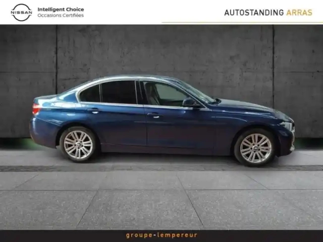 Bmw Serie 3 série 3 318i 136ch luxury — photo 5