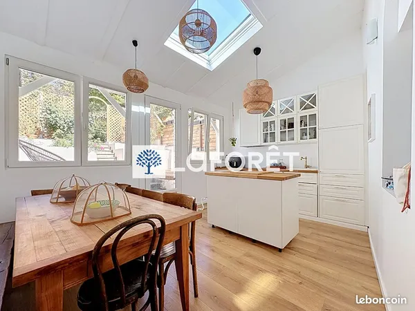 Maison 5 pièces 168 m²