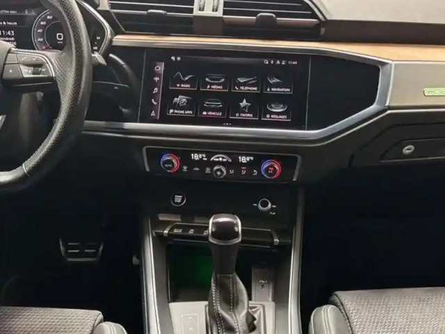 Audi Q3 40 tdi 200 ch s tronic 7 quattro s edition — photo 10