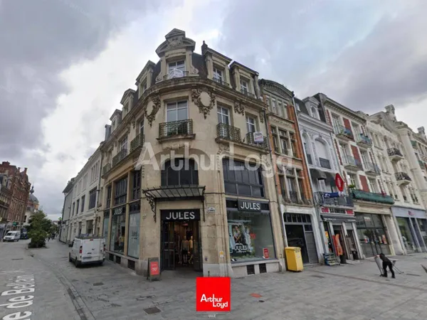 Local commercial 279 m²