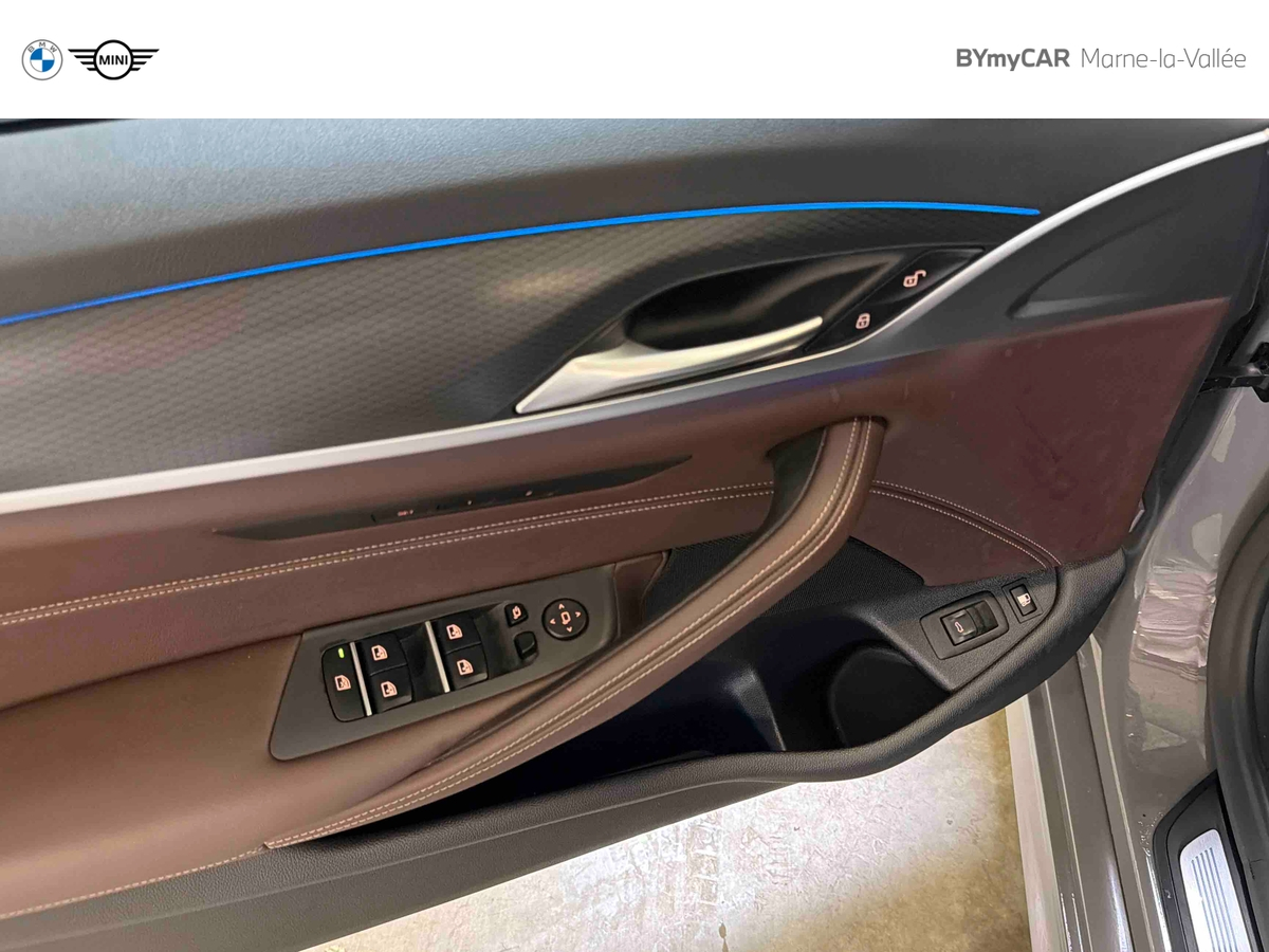 BMW 545e TwinPower Turbo xDrive 394 ch BVA8 — photo 29