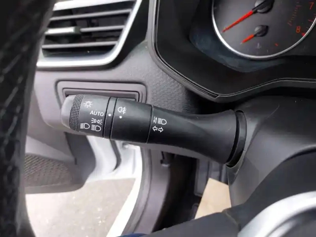 Renault Clio sce 65 - 21n — photo 15