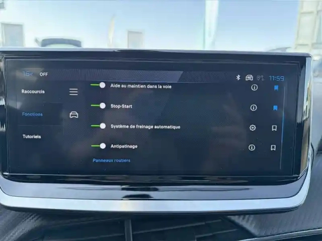 Peugeot 2008 hybrid 136 e-dcs6 — photo 23