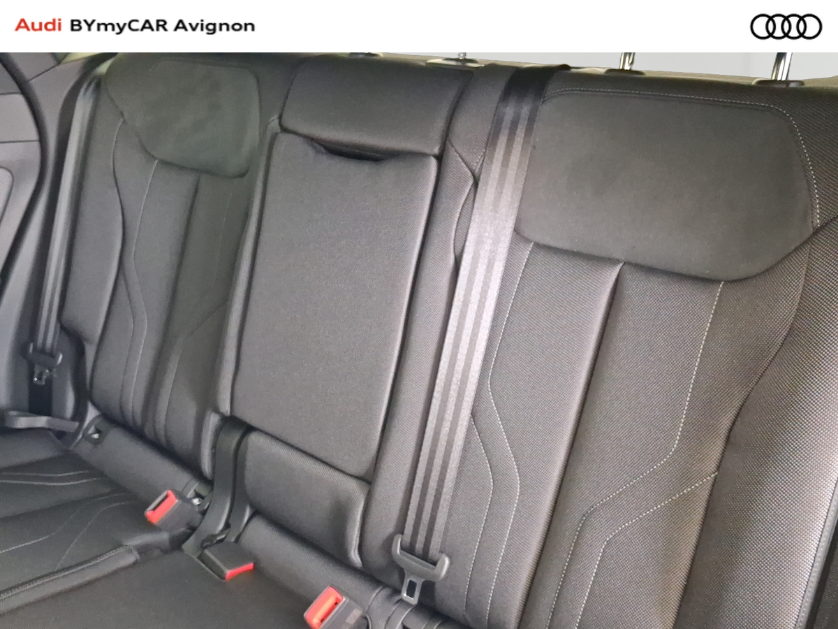 Audi Q3 Sportback e-hybrid 272 ch S tronic 6 — photo 24