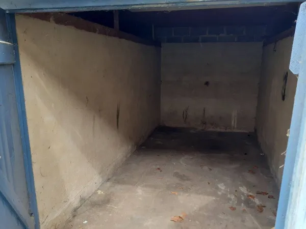 Parking 11 m²