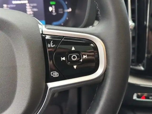 Volvo Xc60 t6 awd hybride rechargeable 253 ch+145 ch geartronic 8 — photo 23