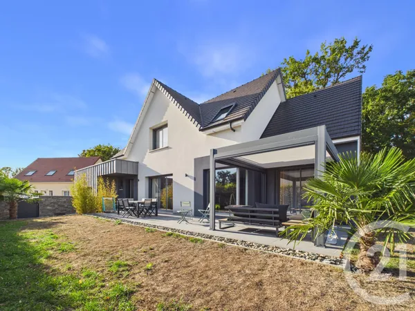 Maison 6 pièces 177 m²