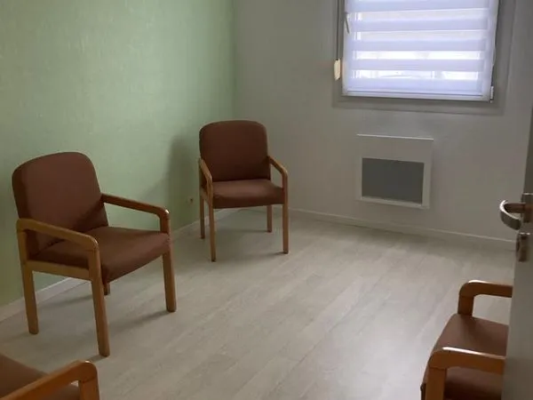 Local professionnel à louer - 1 à 5 jrs / semaine Profession paramédicale - Hochstatt
