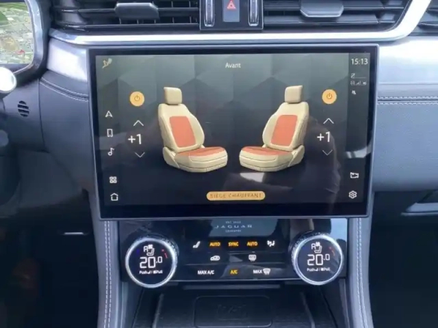 Jaguar F-Pace p400e plug-in-hybrid r-dynamic se bva8 awd — photo 29