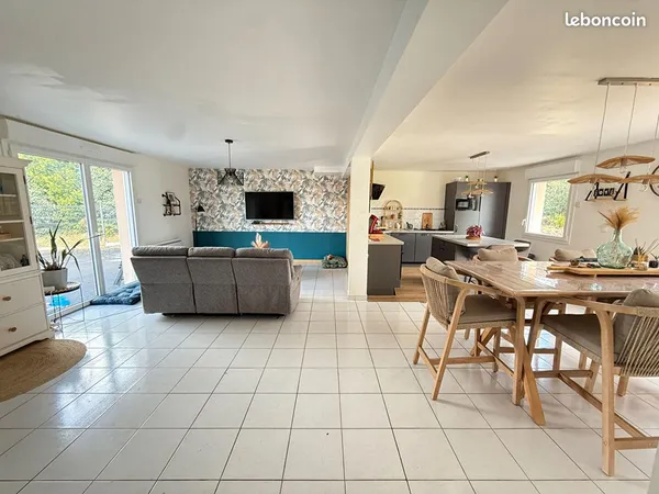 Maison 7 pièces 147 m²