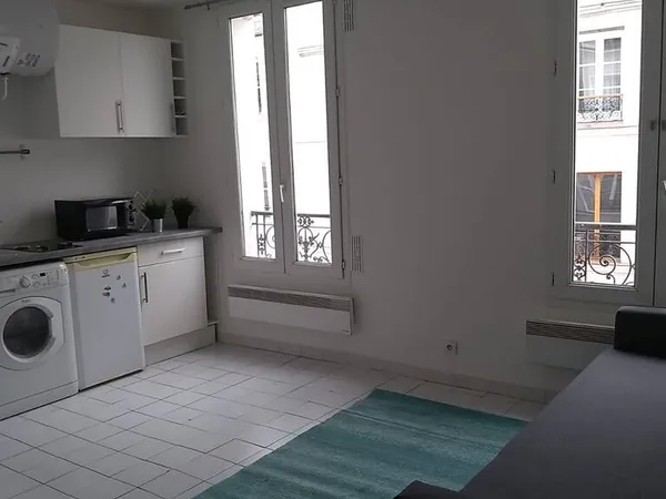Studio 1 pièce 18 m²