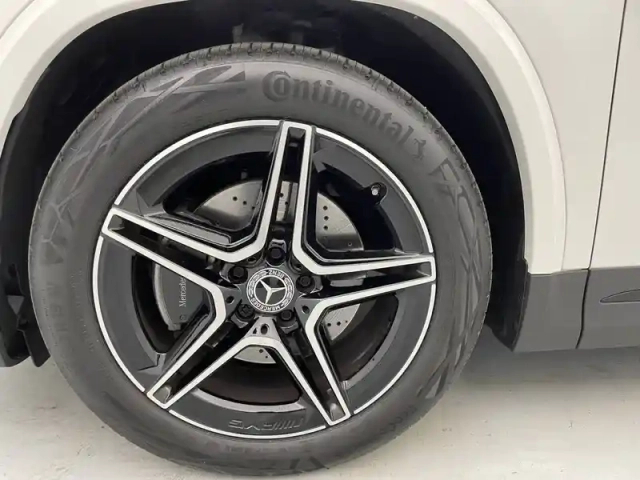 Mercedes Gla 180 d 8g-dct — photo 18