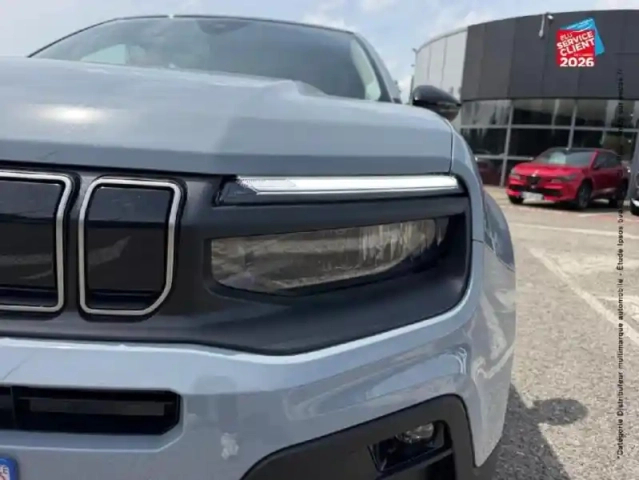 Jeep Avenger 1.2 turbo t3 100ch altitude — photo 13