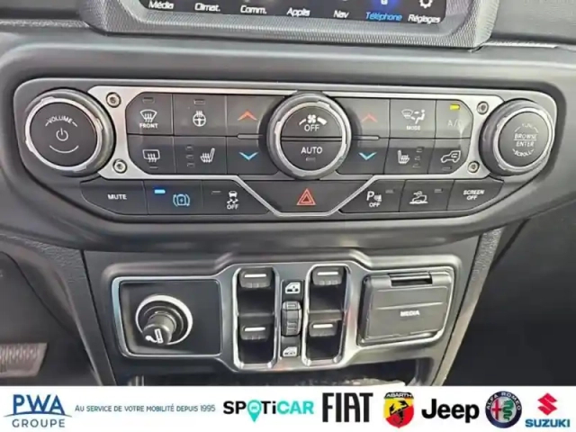 Jeep Wrangler unlimited 2.0 t 380ch 4xe overland command-trac my23 — photo 15