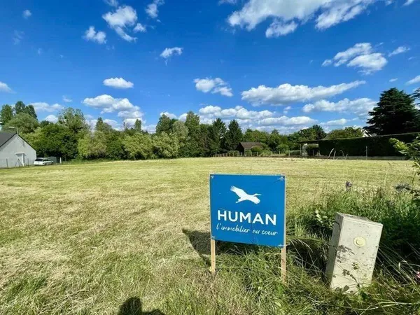 Terrain constructible 1677 m²