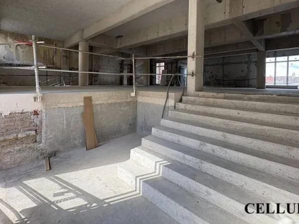 Local professionnel 530 m²