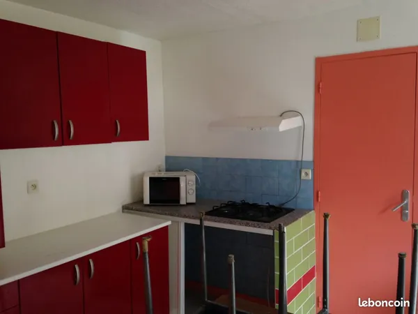 🏠 Studio / T2 à louer - Centre-ville de Château-du-Loir