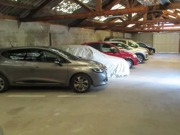 Parking 10 m²