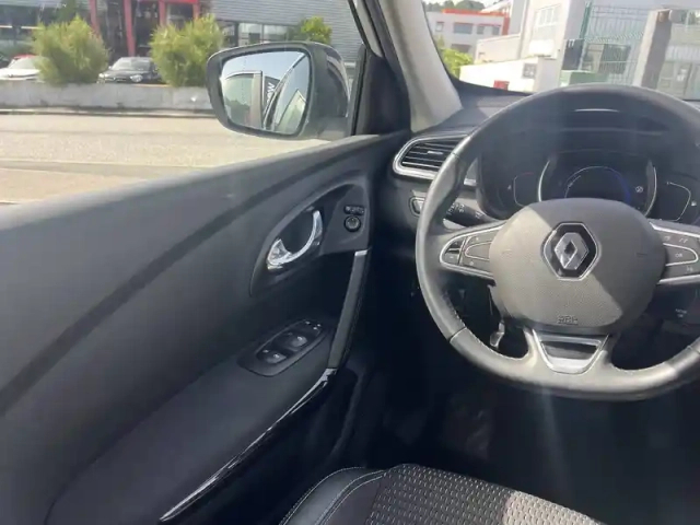 Renault Kadjar tce 130 energy — photo 26