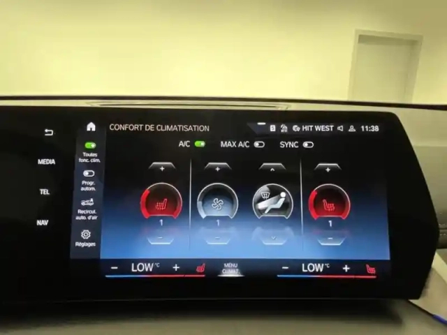 Bmw X1 sdrive18d 150ch m sport — photo 15