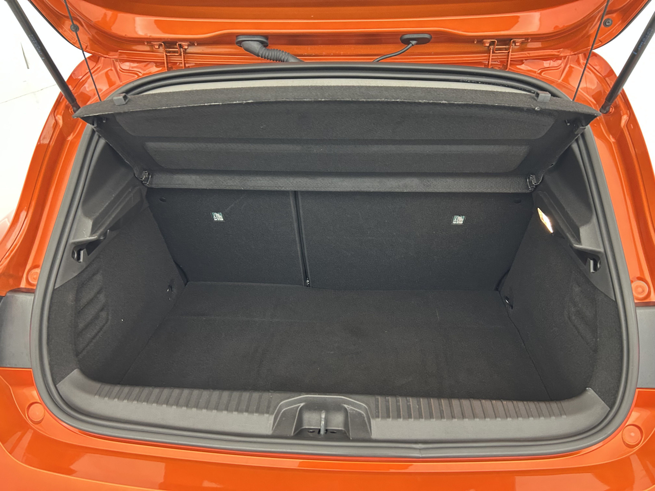 Renault Clio 5 — photo 26