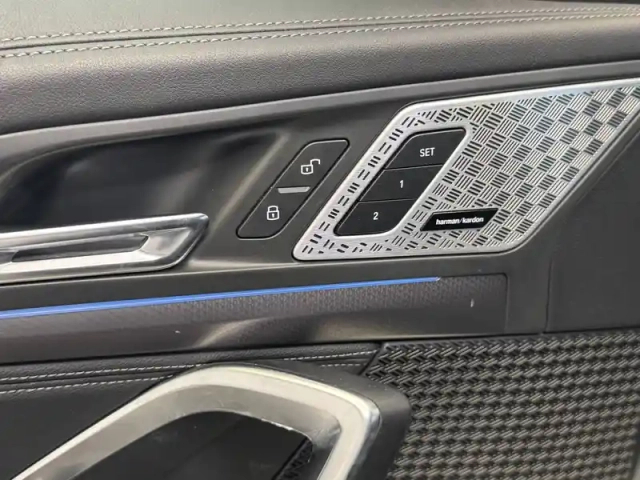 Bmw X1 sdrive 18d 150ch dkg7 — photo 24