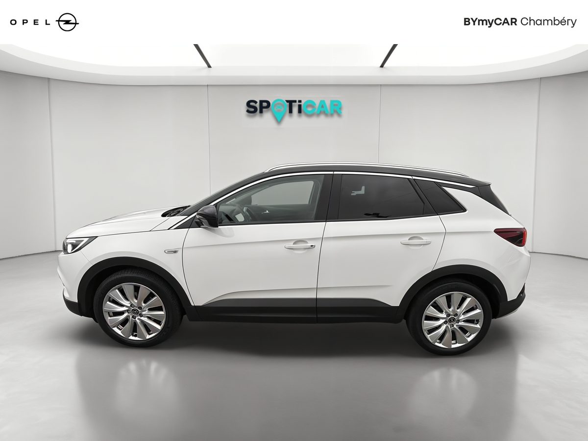 Opel Grandland X 1.5 Diesel 130 ch BVA8 — photo 2