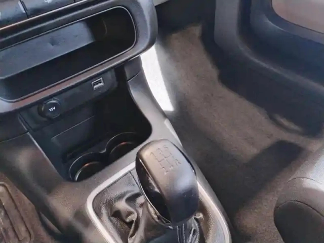 Citroën C3 puretech 83 s&amp;s bvm5 shine — photo 9