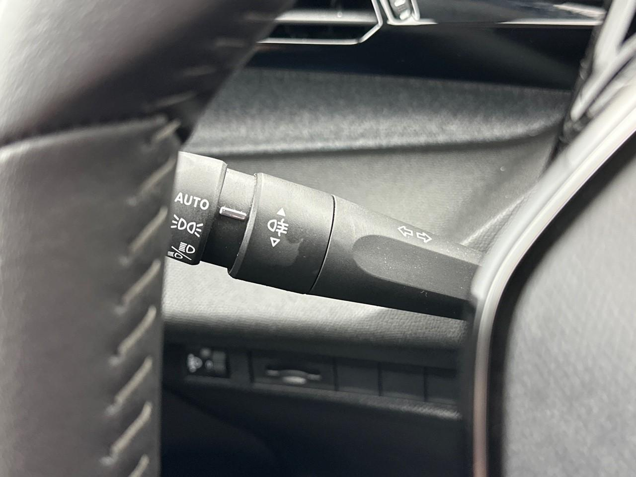Peugeot 308 bluehdi 130ch s&s eat8 allure — photo 17