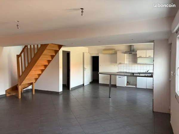 LOUE MAISON 100 m2 Arques