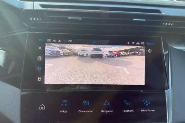Peugeot 308 phev 225 e-eat8 — photo 40