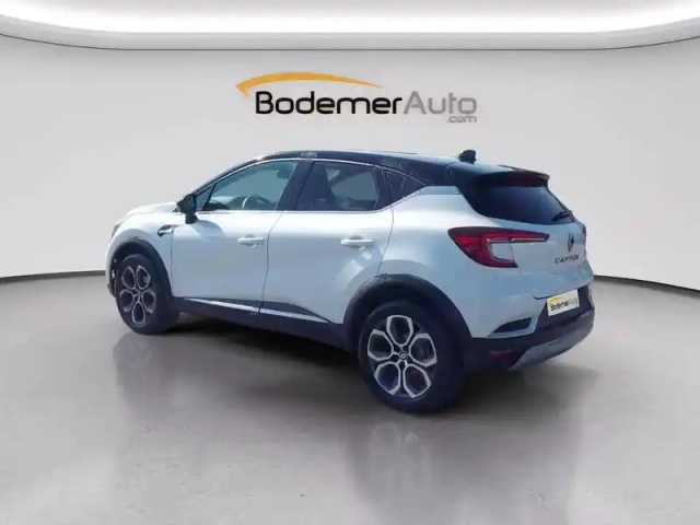 Renault Captur tce 90 — photo 18