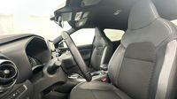 Nissan Juke 1.6 Hybrid 143ch N-Connecta 2022.5 — photo 9