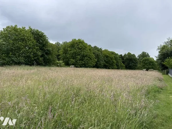Terrain 1824 m²