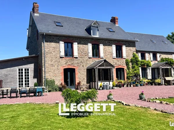 Maison 11 pièces 324 m²
