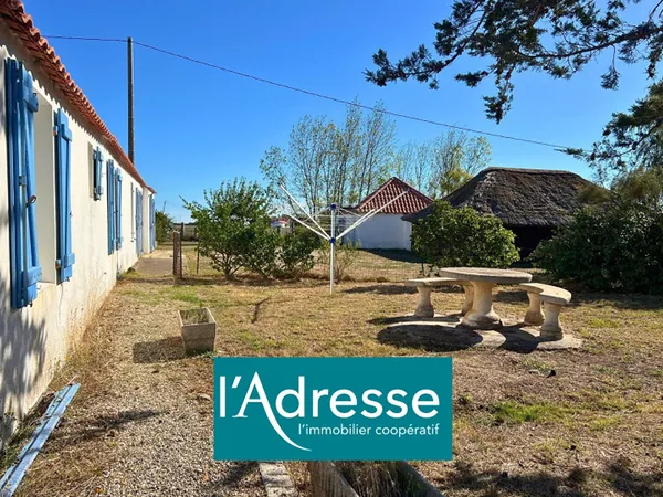 EXCLUSIVITÉ - Ensemble immobilier au coeur du marais - Beau potentiel.
