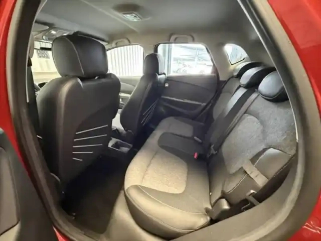 Renault Captur tce 150 fap edc — photo 60
