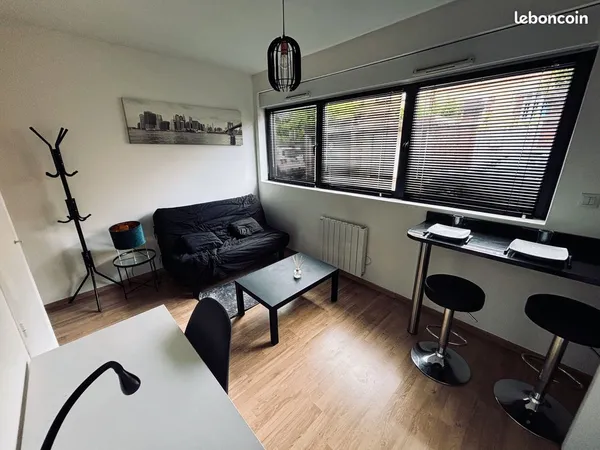 Studio meublé - Centre Troyes - Résidence sécurisée - Idéal investisseur