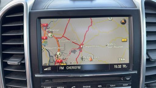 Porsche Cayenne 4.2 TD V8 382 4X4 Tiptronic 8 - S – 2013 – 149184 km – Diesel – Boîte Automatique — photo 22