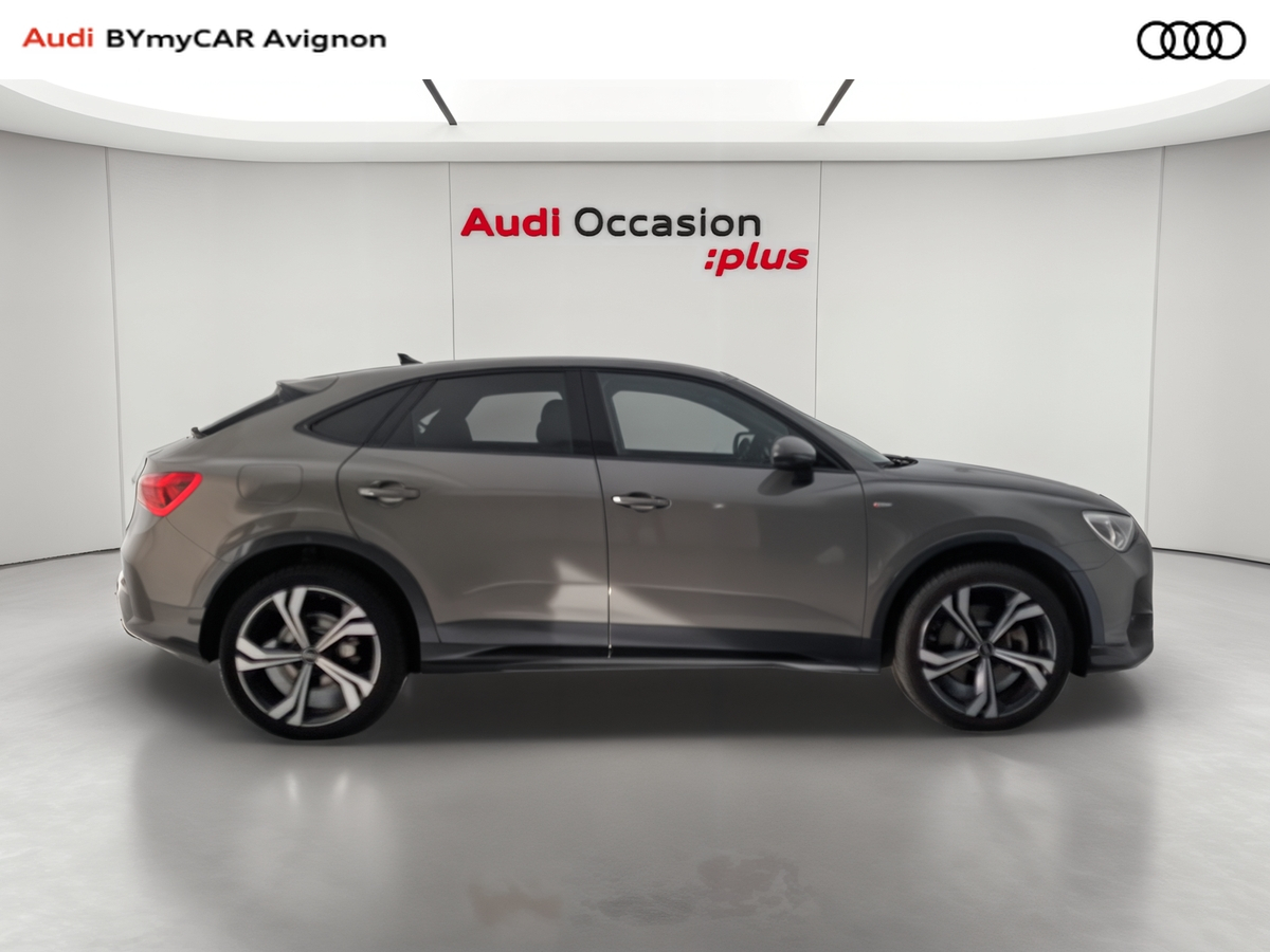 Audi Q3 Sportback 45 TFSIe 245 ch S tronic 6 — photo 6